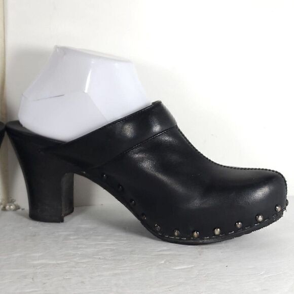 Dansko Women's EU40 US9-9,5 Leather Distressed Studded Platform Clogs Shoes - Picture 7 of 13